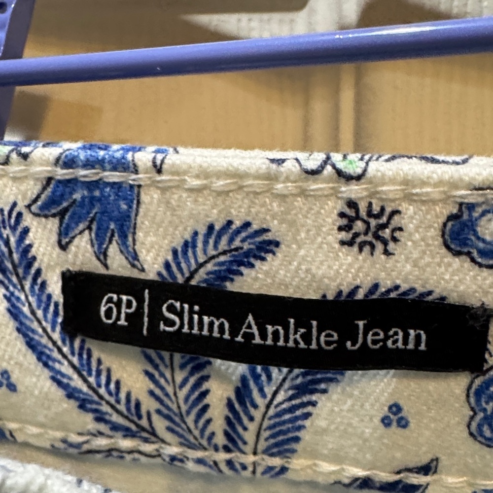 Talbots White Floral Slim Ankle Jeans with Blue and Green Print Worn Once!! - Picture 3 of 4